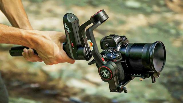 Les 7 Meilleurs Stabilisateurs Vidéo À Cardan Pour Reflex Numérique En